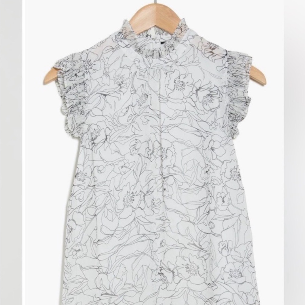 T Tahari Floral Ruffle Sleeve Blouse - White